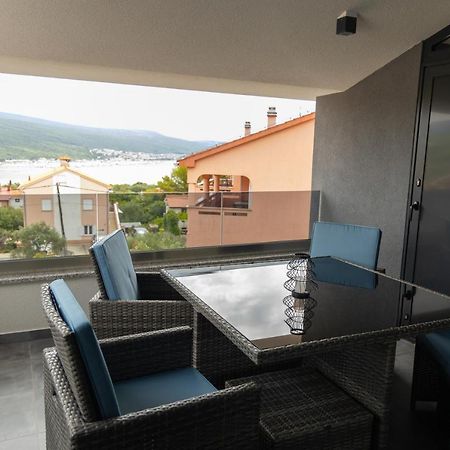 Apartments Pina Kornic Bagian luar foto